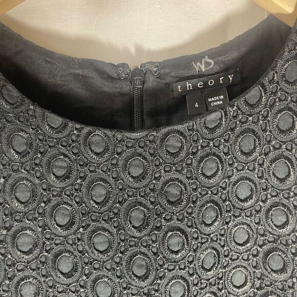 Theory Gwideen Black/Black Embroidered Sleeveless Sheath Dress Sz 4 - Picture 1 of 7